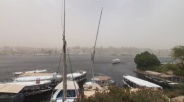غلق حركة الملاحة النهرية لحين تحسن الأحوال الجوية بأسوان