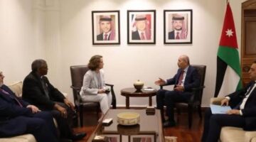وزير خارجية الأردن يؤكد ضرورة وقف العدوان الإسرائيلي على غزة وإنفاذ المساعدات