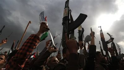 الحوثيون يدخلون معركة غزة من أوسع أبوابها…طائرات مسيرة في عمق تل أبيب الحوثيون يدخلون معركة غزة من أوسع أبوابها…طائرات مسيرة في عمق تل أبيب