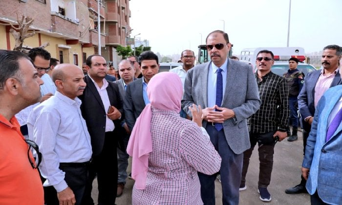 محافظ سوهاج يتفقد أعمال رصف وتطوير شارع «طراد النيل» بمدينة أخميم محافظ سوهاج يتفقد أعمال رصف وتطوير شارع «طراد النيل» بمدينة أخميم