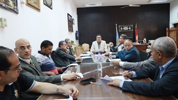 بعد أزمة أوائل جامعة الأزهر.. مجلس كلية الإعلام يوافق على تعيين أعضاء هيئة تدريس جدد بعد أزمة أوائل جامعة الأزهر.. مجلس كلية الإعلام يوافق على تعيين أعضاء هيئة تدريس جدد