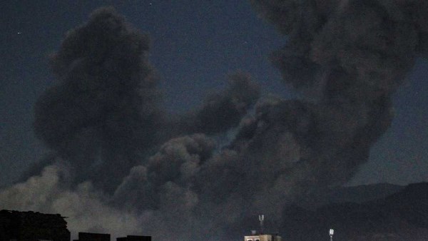 100 هدف .. مسئول في البنتاجون يكشف تفاصيل الضربات ضد الحوثيين 100 هدف .. مسئول في البنتاجون يكشف تفاصيل الضربات ضد الحوثيين