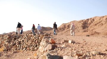 جبل الدخان.. كنز أثري منسي ينتظر النور شمال غرب الغردقة