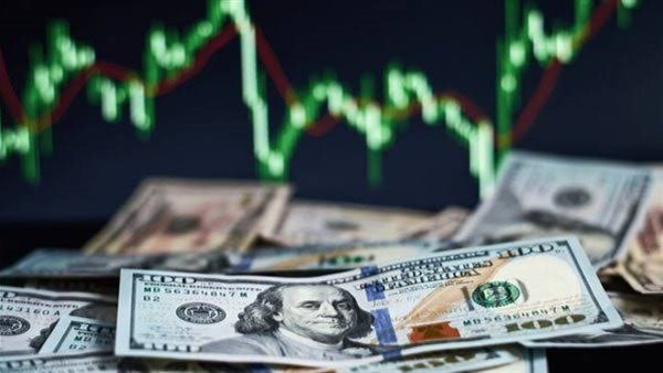 ارتفاع الأسهم واستقرار الدولار بعد خفض ترامب للرسوم الجمركية مؤقتًا ارتفاع الأسهم واستقرار الدولار بعد خفض ترامب للرسوم الجمركية مؤقتًا
