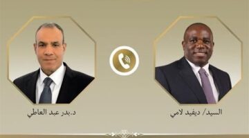 وزير الخارجية يتلقى اتصالاً هاتفياً من نظيره البريطاني