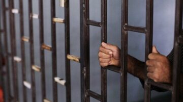 استثمار وهمي.. حبس المتهم بالنصب على المواطنين في باب الشعرية