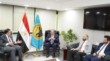 طه يبحث آليات تمويل المنشآت الصحية بالقطاع الخاص للحصول على الاعتماد