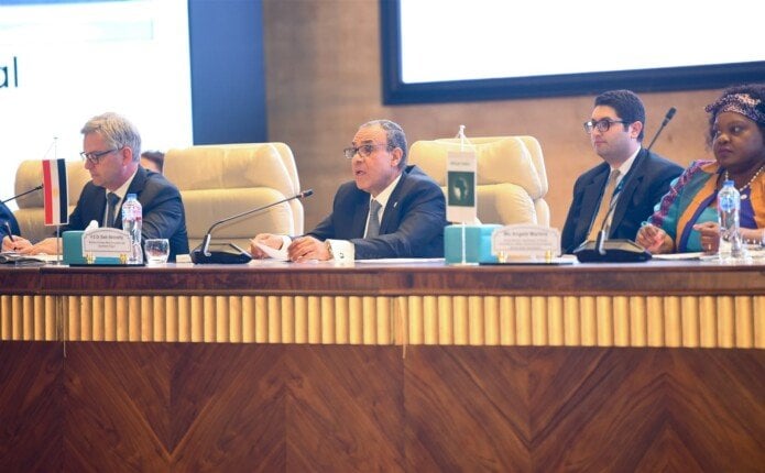 وزير الهجرة اليوناني يؤكد أهمية ترؤس مصر للمؤتمر الوزاري لعملية الخرطوم وزير الهجرة اليوناني يؤكد أهمية ترؤس مصر للمؤتمر الوزاري لعملية الخرطوم