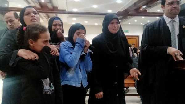 بدء ثالث جلسات محاكمة المتهمين بقتل زوجين في المنوفية لسرقة 450 ألف جنيه بدء ثالث جلسات محاكمة المتهمين بقتل زوجين في المنوفية لسرقة 450 ألف جنيه