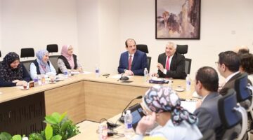نائب وزير الصحة يعقد اجتماعًا لوضع خطة للاكتشاف المبكر للأوبئة وسرعة التعامل معها