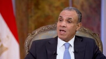وزير الخارجية لنظيره المجري: تهجير الفلسطينيين من أرضهم خط أحمر بالنسبة لمصر