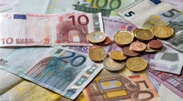 ارتفاع اليورو مع توقف رسوم ترامب الجمركية