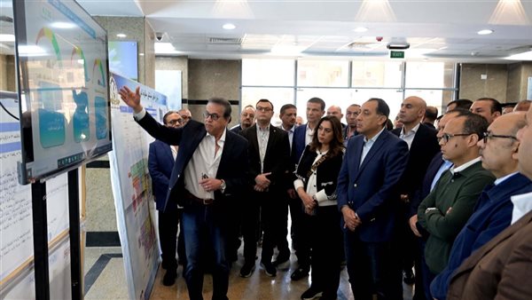 رئيس الوزراء يستهل جولته بمحافظة أسيوط بتفقد مستشفى منفلوط المركزي رئيس الوزراء يستهل جولته بمحافظة أسيوط بتفقد مستشفى منفلوط المركزي
