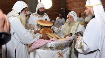 برئاسة أسقف الإيبارشية… أول قداس في كنيسة رئيس الملائكة إخميم