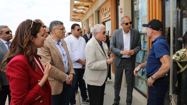 تطورات التشغيل التجريبي لمشروع تطوير المنطقة الأثرية للأهرامات تطورات التشغيل التجريبي لمشروع تطوير المنطقة الأثرية للأهرامات