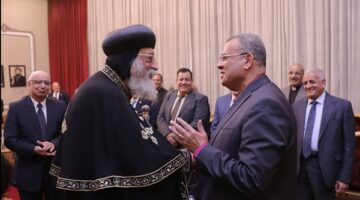 رئيس الطائفة الإنجيلية يهنئ البابا تواضروس بعيد القيامة المجيد