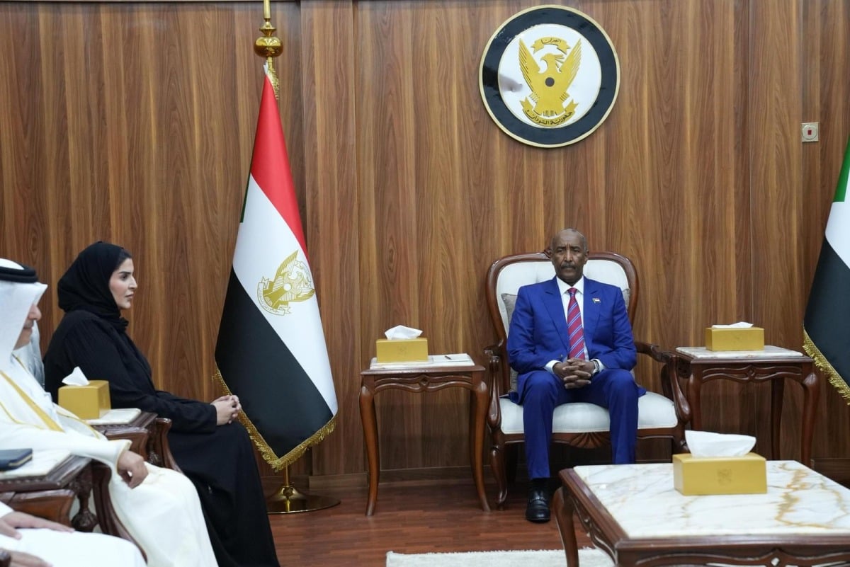  رئيس مجلس السيادة الانتقالي السوداني يستقبل وزير الدولة للتعاون الدولي رئيس مجلس السيادة الانتقالي السوداني يستقبل وزير الدولة للتعاون الدولي