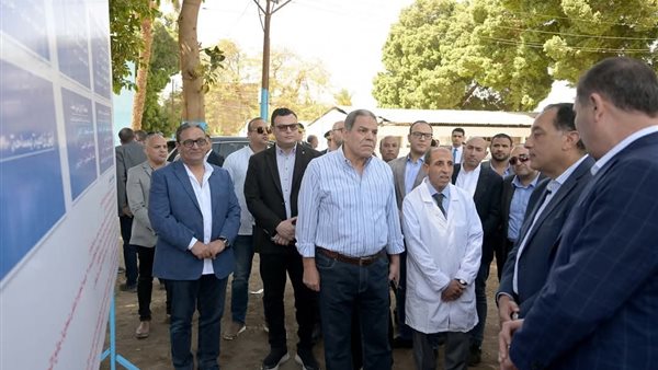 رئيس الوزراء يتفقد محطة الثروة الحيوانية بقرية "الحمام" بمركز أبنوب (صور) رئيس الوزراء يتفقد محطة الثروة الحيوانية بقرية "الحمام" بمركز أبنوب (صور)