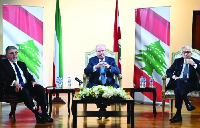 وزيرا المالية والاقتصاد اللبنانيان من الكويت: نمرّ بأزمات… ونتطلع لعودة المستثمرين وزيرا المالية والاقتصاد اللبنانيان من الكويت: نمرّ بأزمات… ونتطلع لعودة المستثمرين