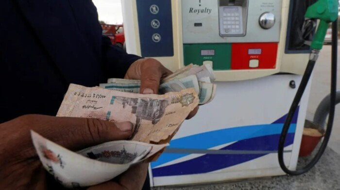 عاجل| زيادة 2 جنيه.. رفع أسعار البنزين والسولار اعتبارًا من اليوم عاجل| زيادة 2 جنيه.. رفع أسعار البنزين والسولار اعتبارًا من اليوم