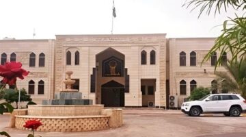 فضيحة تهز جامعة عراقية.. أستاذ جامعي يدهس حارس أمن حتى الموت خوفًا من فضحه