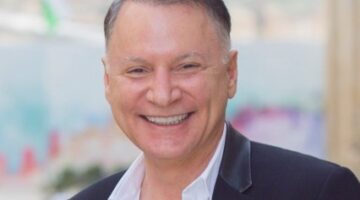 الملياردير الفلسطيني بشار المصري يستقيل من منصبه بجامعة هارفارد الأمريكية
