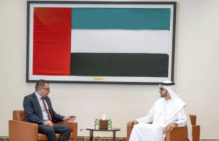 الإمارات ومونتينيغرو تبحثان تعميق التعاون الإمارات ومونتينيغرو تبحثان تعميق التعاون
