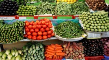 كيلو البطاطس من 3.5 إلى 6.5 جنيه.. أسعار الخضروات والفاكهة اليوم الجمعة