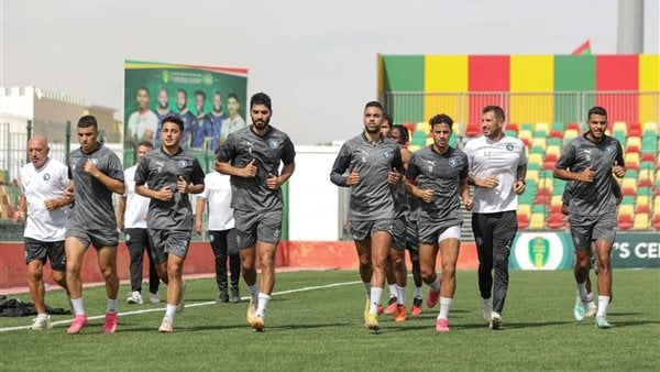 بيراميدز يختتم تدريباته استعدادا لمواجهة الأهلي في الدوري الممتاز بيراميدز يختتم تدريباته استعدادا لمواجهة الأهلي في الدوري الممتاز