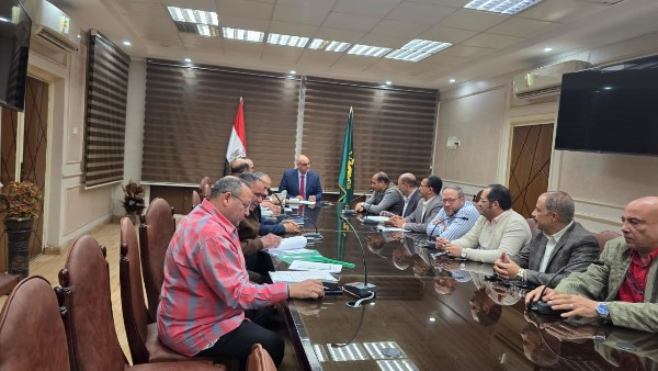 محافظ القليوبية: حملات مكثفة للرقابة على محطات الوقود والمواقف محافظ القليوبية: حملات مكثفة للرقابة على محطات الوقود والمواقف