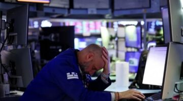 انهيار الأسهم الأمريكية مع تصاعد الحرب التجارية مع الصين.. “ناسداك” يتراجع 4.8%