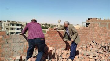 رئيس ديرمواس يقود حملة لإزالة بناء مخالف