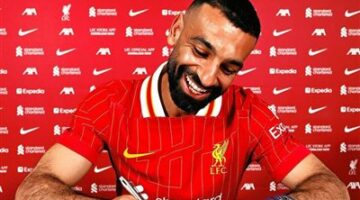 ليفربول يعلن تجديد عقد محمد صلاح حتى ٢٠٢٧