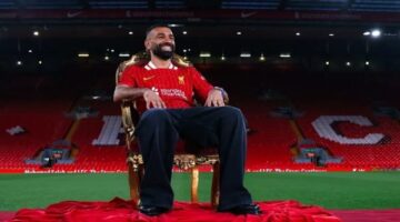 ثلاثة أسباب وراء تجديد محمد صلاح عقده مع ليفربول