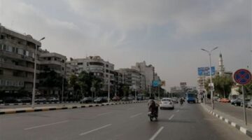 سيولة مرورية وانتشار مكثف للخدمات الأمنية بشوارع القاهرة والجيزة