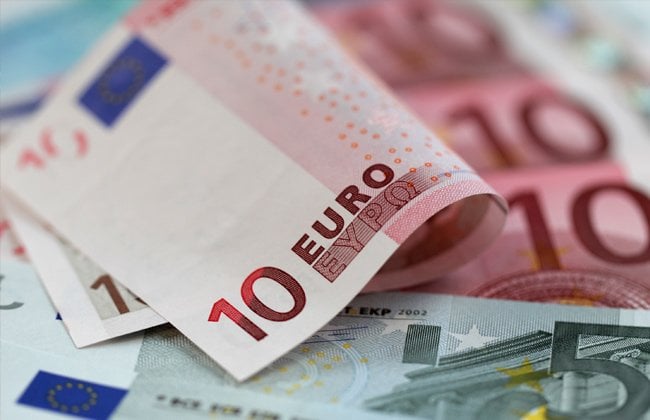 سعر اليورو مقابل الجنيه المصري السبت 12 أبريل 2025 سعر اليورو مقابل الجنيه المصري السبت 12 أبريل 2025
