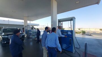 بعد  تحريك الأسعار وكيل وزارة التموين بالبحر الاحمر يتابع العمل داخل محطات الوقود بالغردقة