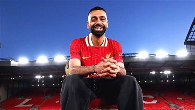 محمد صلاح: لا أهتم بفكرة إن كنت قدوة أم لا.. وأحاول الاستمتاع بوقتي وأؤدي عملي بالشكل المطلوب محمد صلاح: لا أهتم بفكرة إن كنت قدوة أم لا.. وأحاول الاستمتاع بوقتي وأؤدي عملي بالشكل المطلوب
