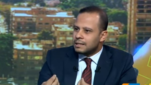 أحمد المشد: نحن نستخدم كلمة أنا بشكل غير واعٍ أحمد المشد: نحن نستخدم كلمة أنا بشكل غير واعٍ