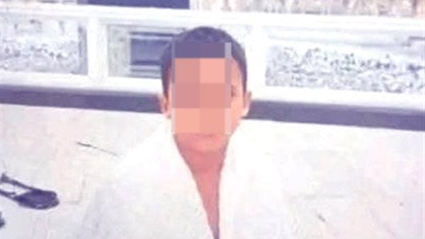 مصرع طالب سقط في بيارة صرف صحي خاصة بوحدة صحية مغلقة بسوهاج مصرع طالب سقط في بيارة صرف صحي خاصة بوحدة صحية مغلقة بسوهاج