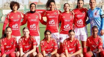 الاهلي يواجه البنك في دوري الكرة النسائية .. اليوم