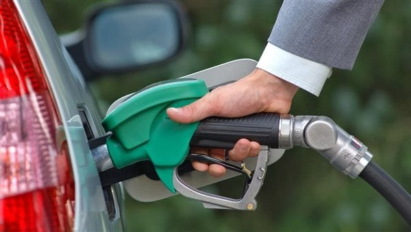 بعد تحرك أسعار البنزين.. محافظ الإسماعيلية: الإعلان عن تعريفة الركوب الجديدة لسيارات الأجرة والتاكسي بعد تحرك أسعار البنزين.. محافظ الإسماعيلية: الإعلان عن تعريفة الركوب الجديدة لسيارات الأجرة والتاكسي