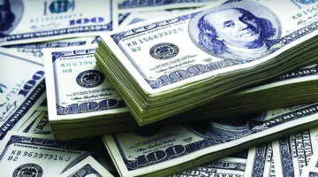 أسعار الدولار تواصل التراجع وتبلغ أدنى مستوياتها مقابل اليورو منذ 3 سنوات