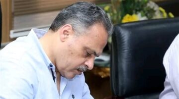 عقب تحريك أسعار المواد البترولية.. محافظ الشرقية يعتمد تعريفة الركوب الجديدة لسيارات الأجرة  بالخطوط الداخلية والخارجية