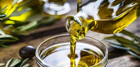 فوائد صحية لا تُصدق لمزيج زيت الزيتون مع الزعتر