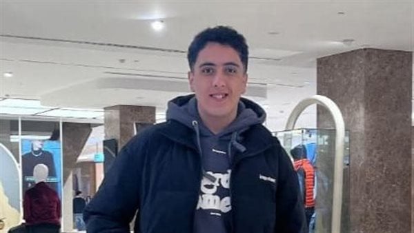 إصابة طالب جامعي صدمته سيارة ميكروباص مسرعة في أكتوبر إصابة طالب جامعي صدمته سيارة ميكروباص مسرعة في أكتوبر