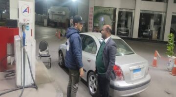 وكيل تموين بورسعيد: محطات الوقود تعمل بصورة طبيعية وهناك وفرة فى المواد البترولية