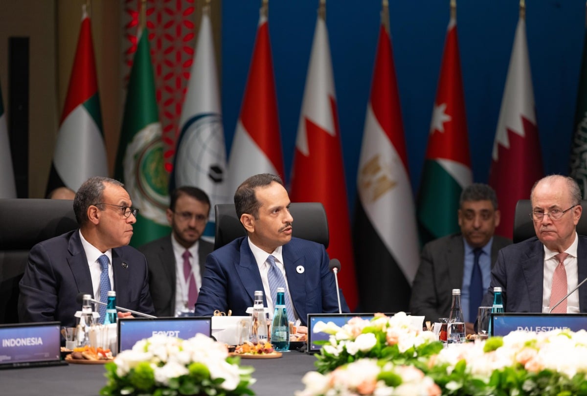 رئيس مجلس الوزراء وزير الخارجية يشارك في اجتماع اللجنة الوزارية بشأن غزة في أنطاليا رئيس مجلس الوزراء وزير الخارجية يشارك في اجتماع اللجنة الوزارية بشأن غزة في أنطاليا