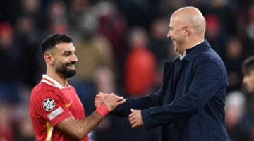 أول تعليق من مدرب ليفربول على تجديد عقد محمد صلاح