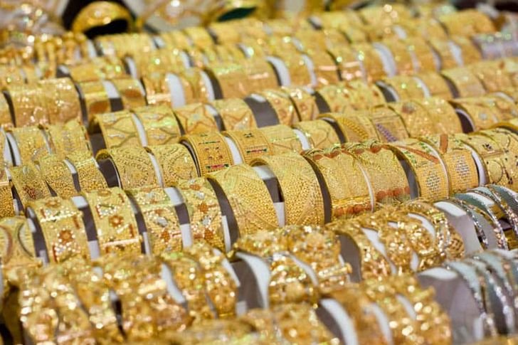 سعر الذهب في منتصف تعاملات اليوم الجمعة 11 أبريل 2025 سعر الذهب في منتصف تعاملات اليوم الجمعة 11 أبريل 2025